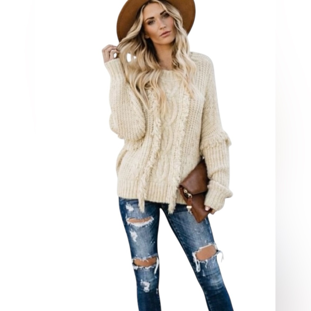 Fate Fringe Cozy Cable Knit Sweater Cream Relaxed Fit Size L NWT